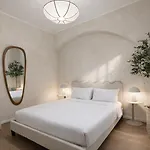 221 District, Loft Al Colosseo Apartman *